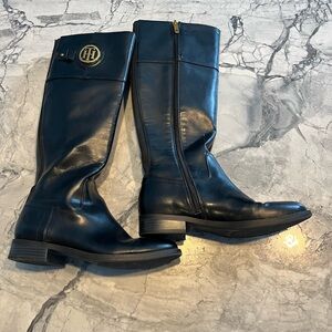 Tommy Hilfiger Women’s Size 6.5 Knee Height Boots! Used, good condition!